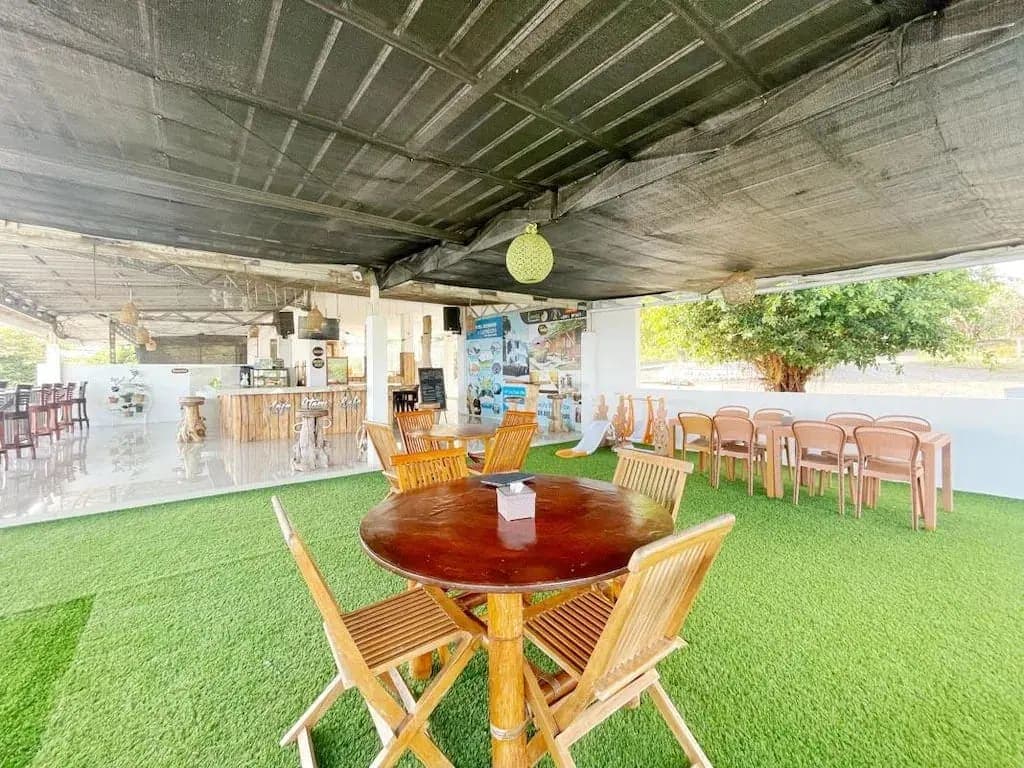 Kuma Resort restaurant photo 2